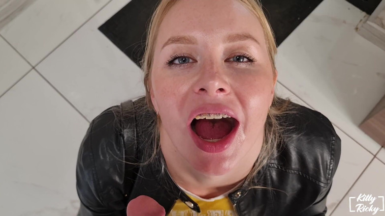 Kelsi69: Eine schlampe von der schwelle in den hals gefickt