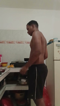 Big Dick Gets Horny When He Cooks