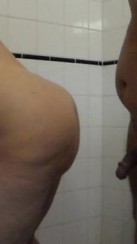 John Is Peeing on Jens Big Ass