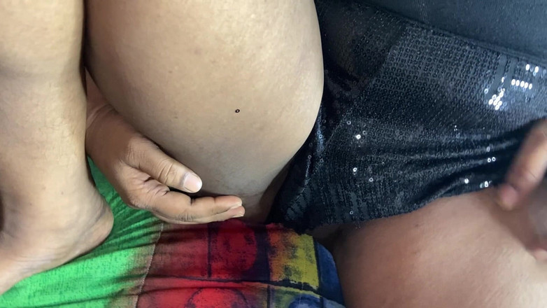 Angoori: 法律继父留下年轻的继女的法律印地语语音完整XXX色情病毒男人