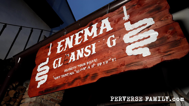Perverse Family: Perverse Family 50.6 Season 4: Kinky Dental Hygiene