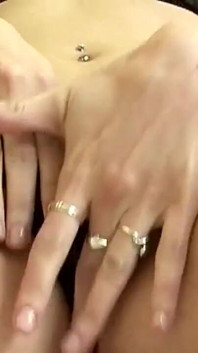 Celeste와 Liz Cordoba: 수컷과 섹스하는 레이디 보이