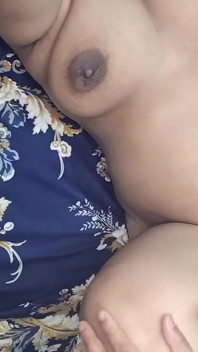 03-07-24 Bhabi ne apna devor ka sath jobordosti fodendo Kiya. Indiana rabuda fode com devor Roshni-Atif