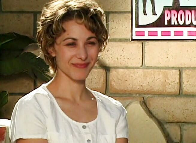 Young Sinner: Грязное предложение шаловливой девушке, голодной до большого члена