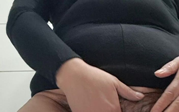 Mommy big hairy pussy: MILF POV Uctívání bodových ptáků