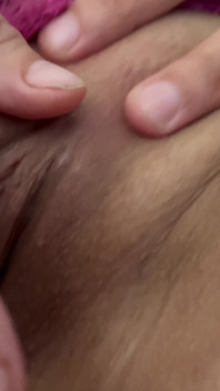 Memek tina si tante seksi perancis dicrot di dalam sama dua kontol suaminya