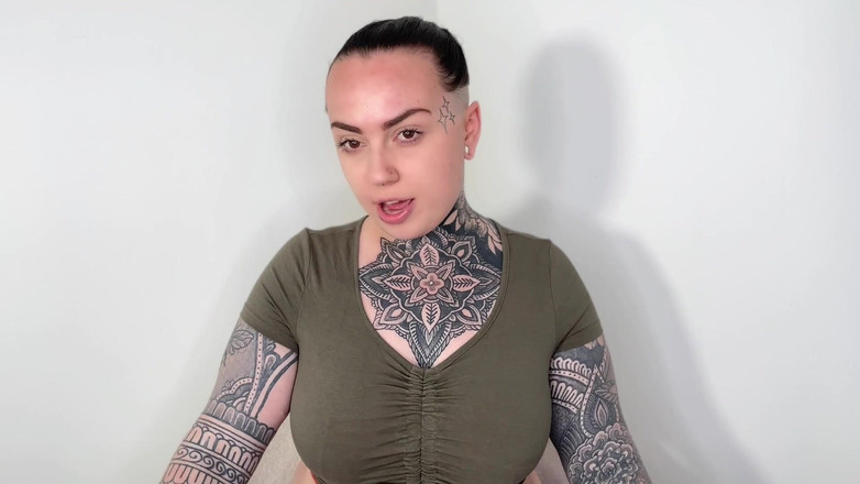 Miss Valentina: Зведена сестра, інструкція з дрочки 2