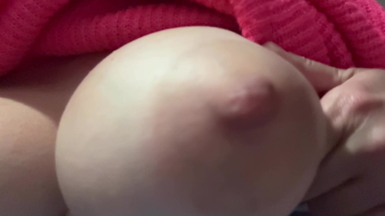 Artemisia Love: イタリアの巨乳MILFアルテミシア、ホットなソロの大きな胸のバウンシングセッションを愛