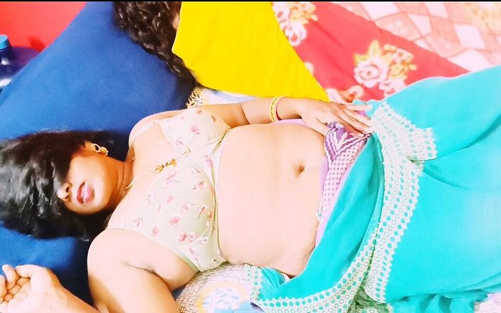 Telugu Honey Lips: भारतीय सेक्स। बहू हसबेंड के सौतेले पिता को चोद रही है। तेलुगु गंदी बात करते हुए।