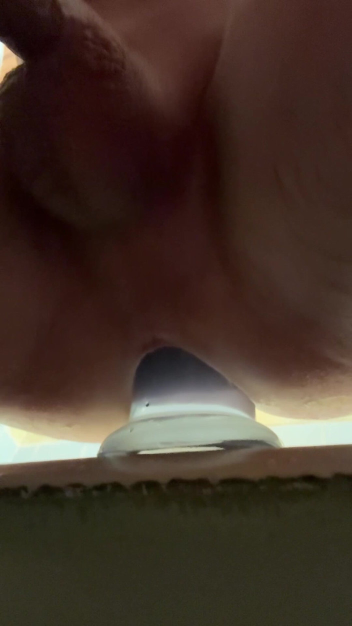 Filanta X: Ass Test with a Huge Plug