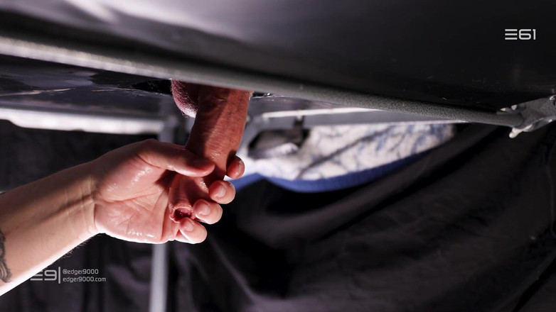 Edger9000: 61歳の男と彼の巨大なチンコが、休暇で帰宅途中に私のスタジオにやってきました