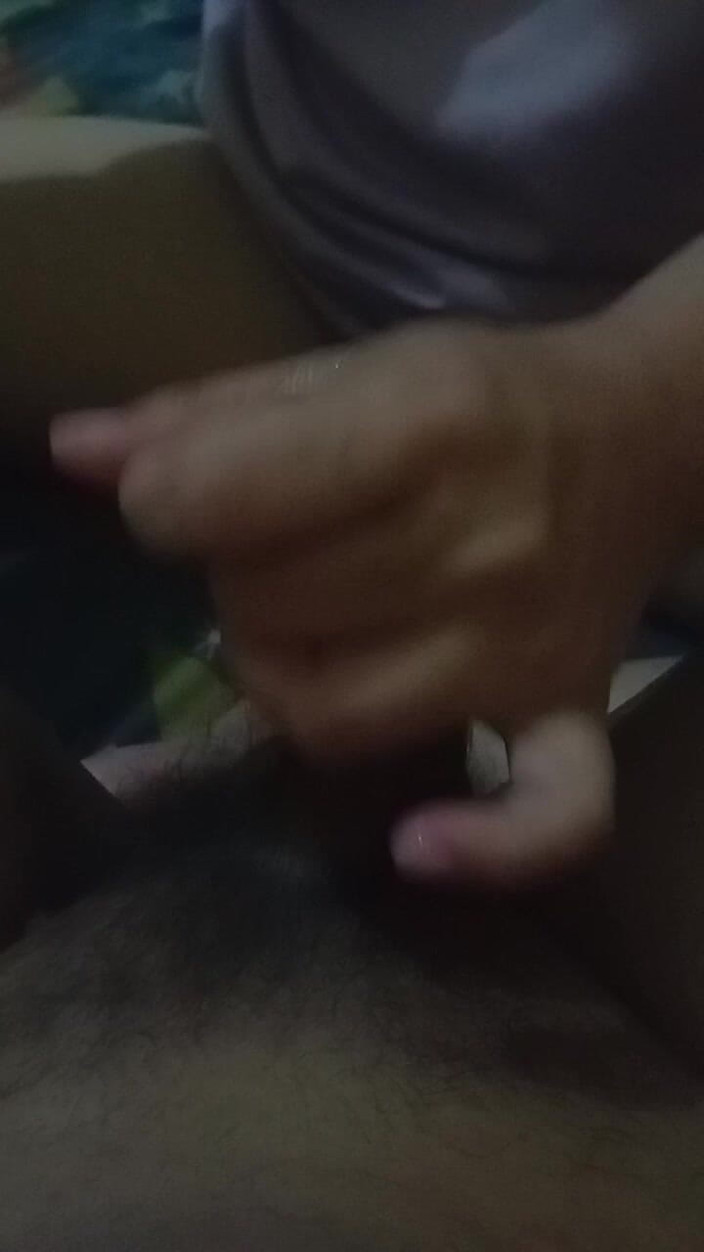 Angelina Pop: Senaste kukmassage, ny städerska har stora tuttar och smal fitta