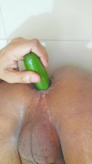 rruh_2024: Menikmati seluar dalam seksi baru dan kemudian mengongkek diri saya...