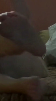 Mini-fustă roz Poka punctată Sutien și vopsele! O mulțime de frecare de burtă cu loțiune