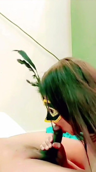 Taniya chatterjee virale video lancio da guardare