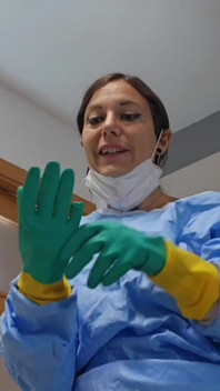 Penectomy på Halloween Eve Styvmamma Zombie! -häxa