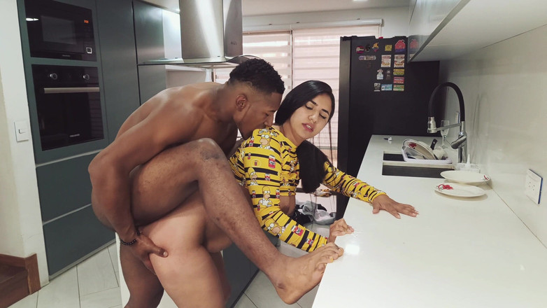 Rioc69: 요리사를 먹는 다이너