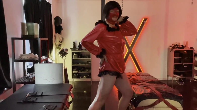 Dark Films Trans: Gioca con la sissy