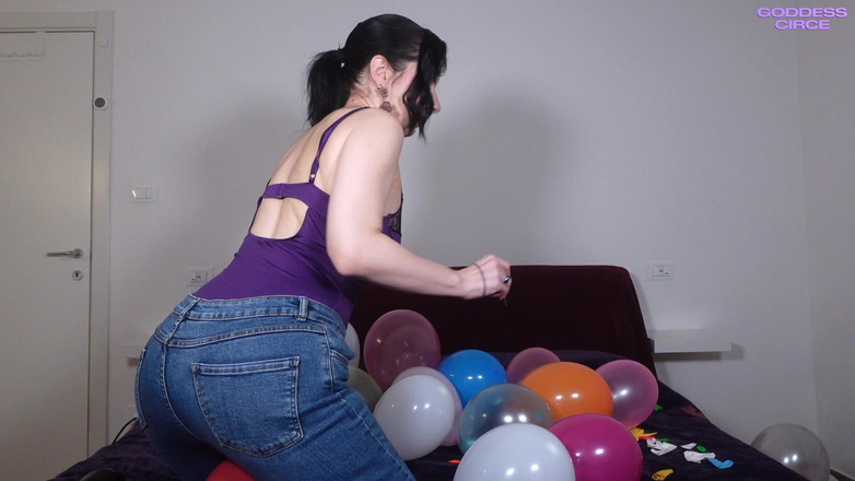 Goddess Circe: I Pop Many Balloons - Blue Jeans