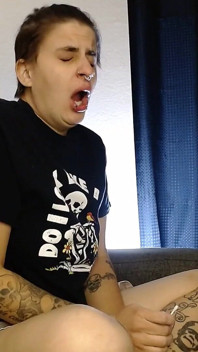 Kýchání přes n přes