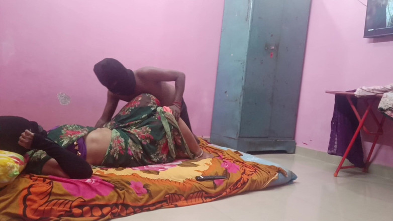 Reshmahotever: Saree tetička tamilský žhavý sex