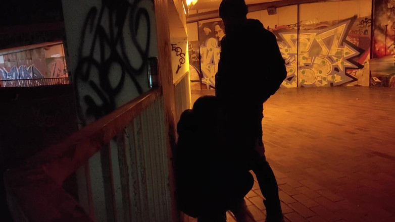 Toilet Mommy: Mia moglie voleva sapere come si sentiva essere una prostituta,...