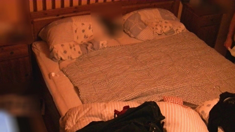 Mark Hannes: Nevlastní teta Panty Hump masturbace