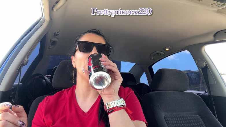 Panfil corina: Merokok di dalam kereta