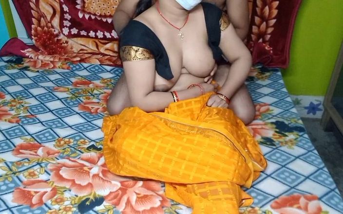 Rucku: Bhabhi yang sangat panas dan romantis berhubungan seks.