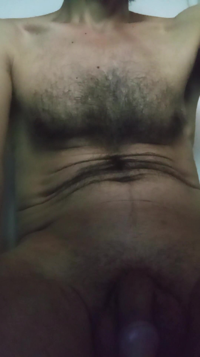 Jhonbahh: Jhonbahkxxx alimenta l'adorazione del culo selvaggio