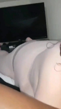 내 친구와 흑인 대물 자지를 빠는 MFF 양성애자 쓰리섬