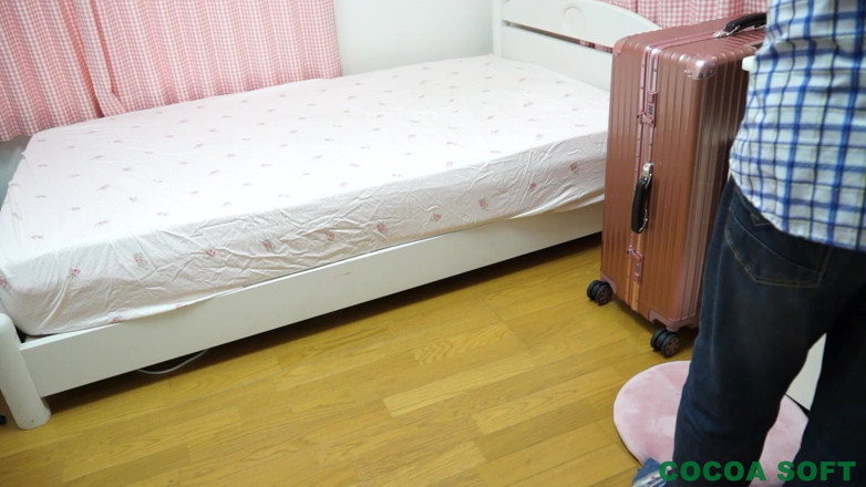 Cocoa Soft: My younger step sister I love narrow places 02