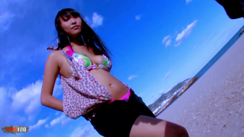 MMM100: Sharon Lee: Saya mengongkek pantat Si cantik Asia Sharon Lee...