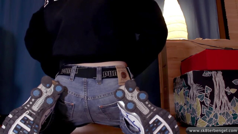 Sk8terBengel: Chav fumando y montando un consolador grande - Picaldi, Shox