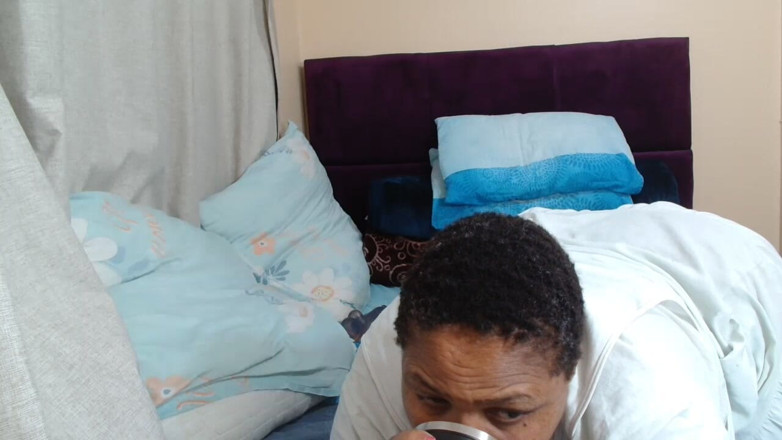 Legendary Booty Overdose: Black SSBBW Ass Worship