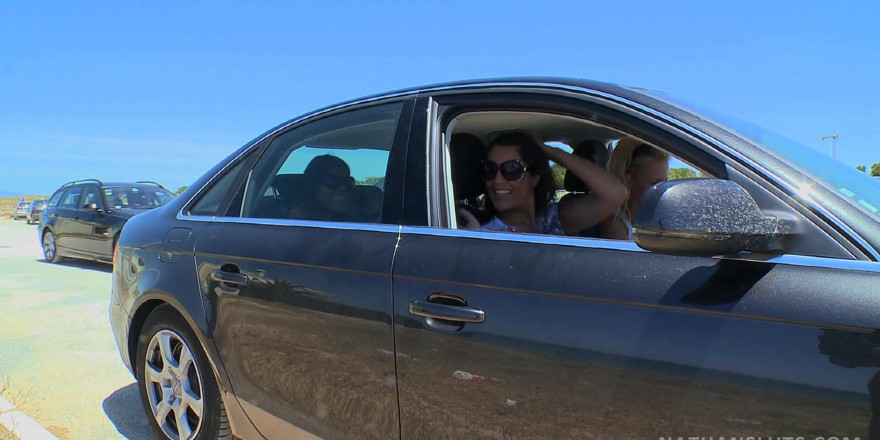 Nathansluts: Czech Carla Cox fingers 2 lesbian Spanish tourists she just met