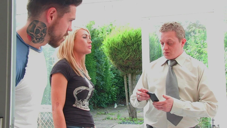 British MILF Entertainment: Phoebe Adams and Dean van Damme were watching during the...