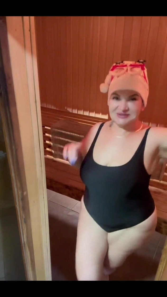 KarmenMilf: Semestern fortsätter