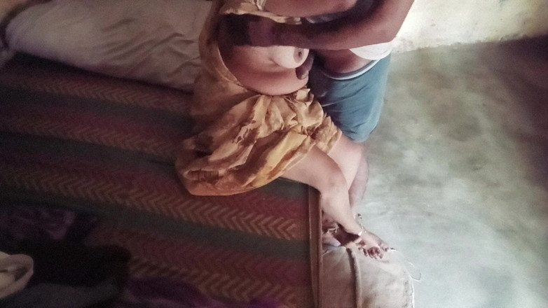 Desi_bhabhi121: Bhabhi desi precioso