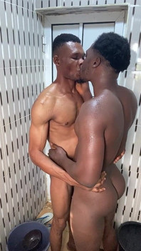 Gicing My Homies a Drip