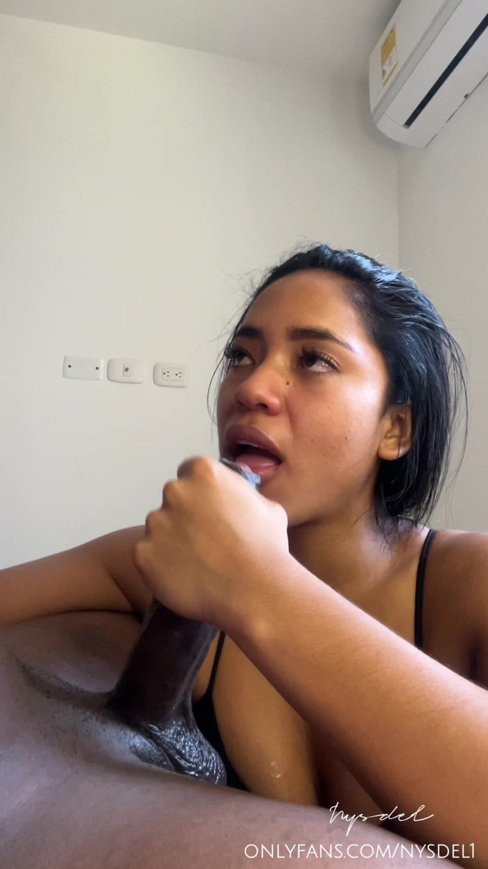 Nysdel: Pipe en selfie à envoyer à mon copain - couple amateur - Nysdel