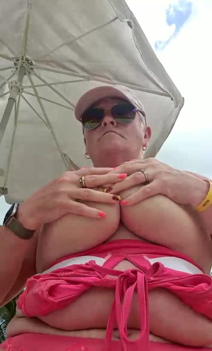 Uk Joolz: Mluvení na pláži