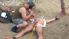 Master Dansan: Svazování v dunách