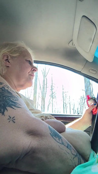 Masterbation in Car Driver Seat