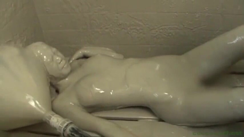 Cocoa Soft: Mud shower 05