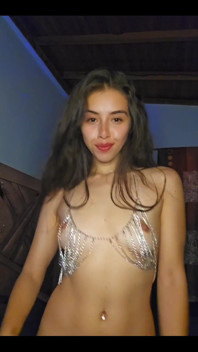Sharon Deluxe