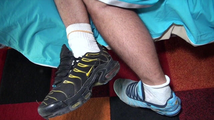 FRENCH HOLES CREAMPIED: Hard sneaker fetish submission by badboy in jogging