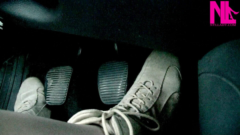 Nyllady: Driving and Pedal Pumping in Suede Soft Flat Boots