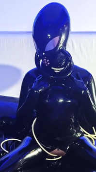 Aliens miang - Alex Latex