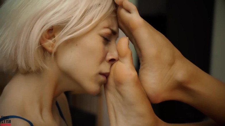 Foot Fetish Center: Foot Fetish 31 - Talia Lilith